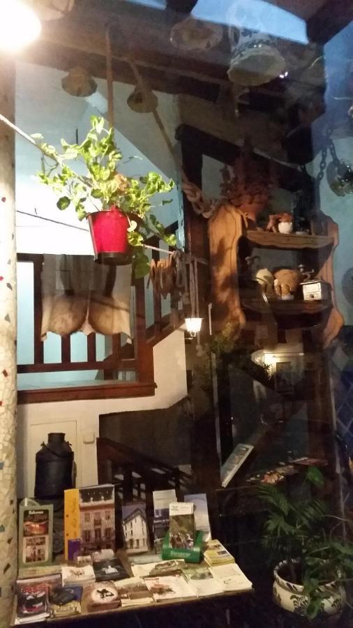 Hostal La Ninfa 그라나다 외부 사진